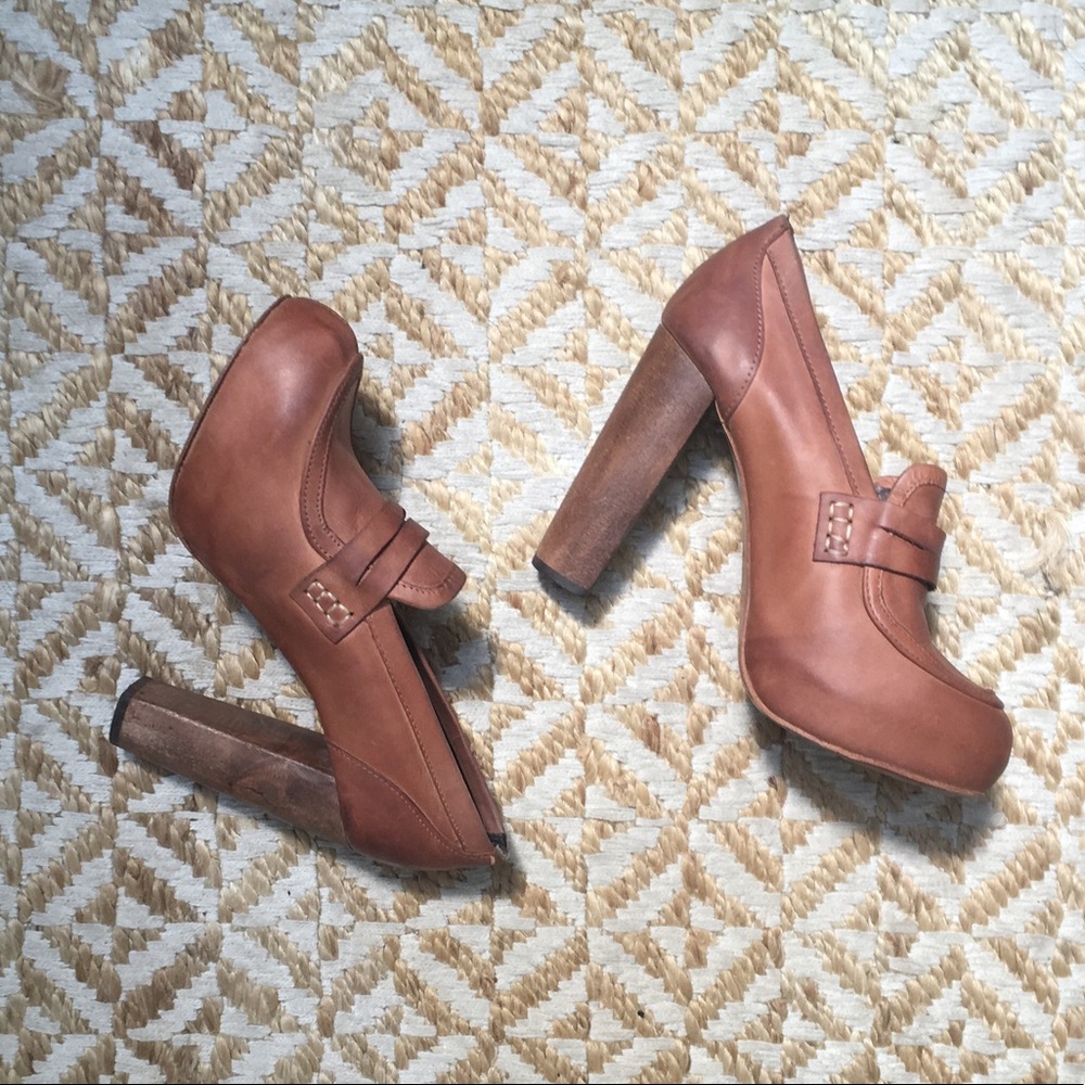 TOPSHOP - Boho Chunky Heeled Oxfords 🌿